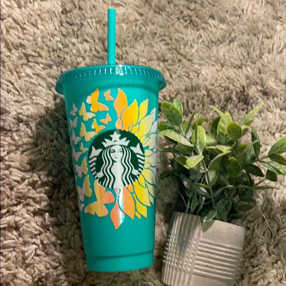 Starbucks changeable color cup
